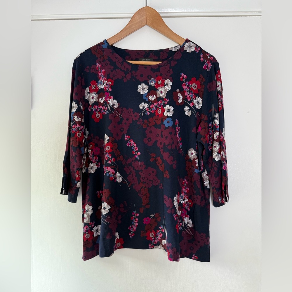 J. Jill Wearever Collection Floral Top Stretch Comfy Soft Girl Feminine Coquette